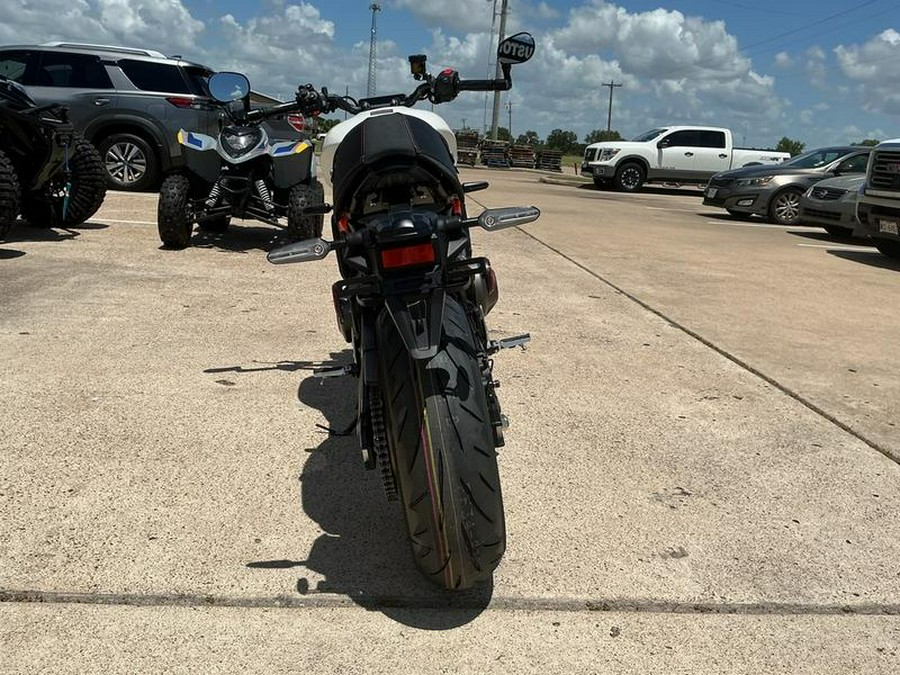 2026 Yamaha XSR900