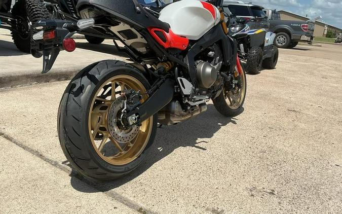 2026 Yamaha XSR900