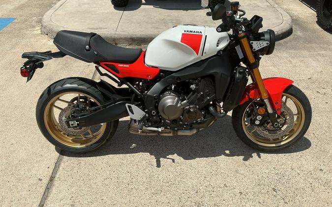 2026 Yamaha XSR900