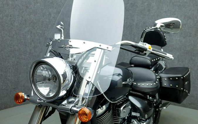 2006 SUZUKI BOULEVARD C50T 800
