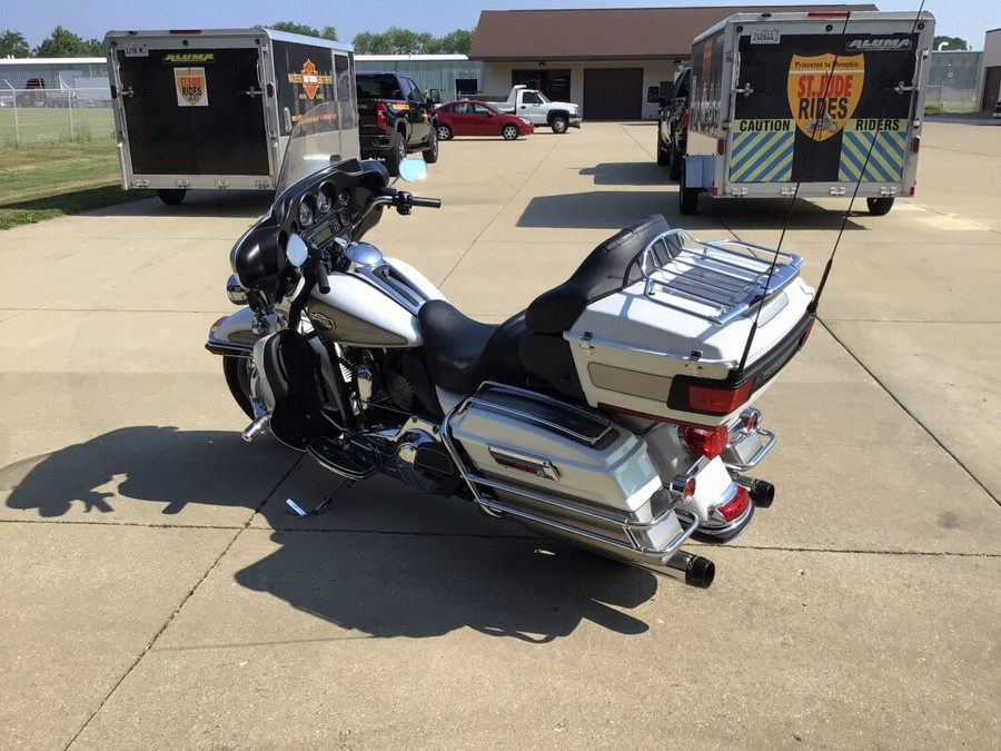 2009 FLHTCU Electra Glide® Ultra Classic®