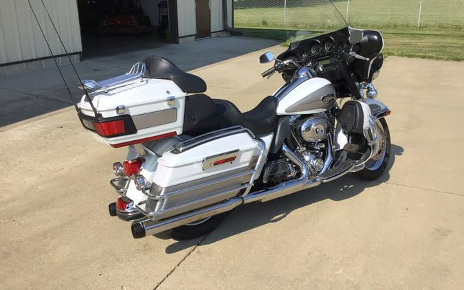 2009 FLHTCU Electra Glide® Ultra Classic®