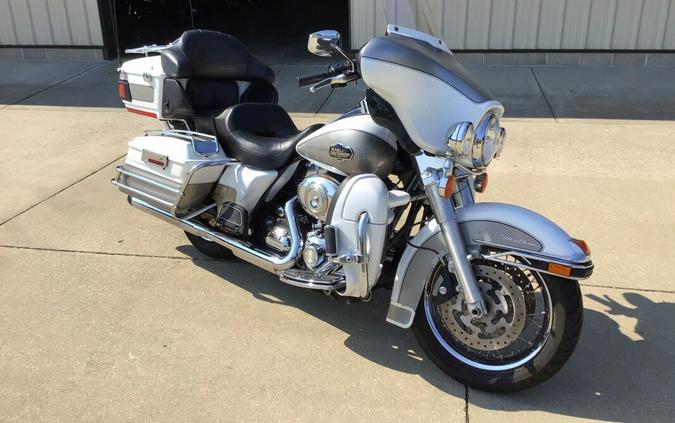 2009 FLHTCU Electra Glide® Ultra Classic®