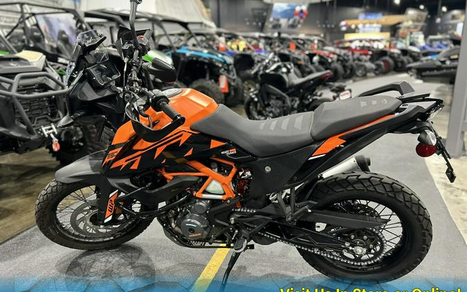 2023 KTM ADVENTURE 390