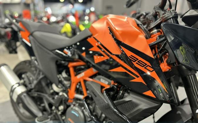 2023 KTM ADVENTURE 390