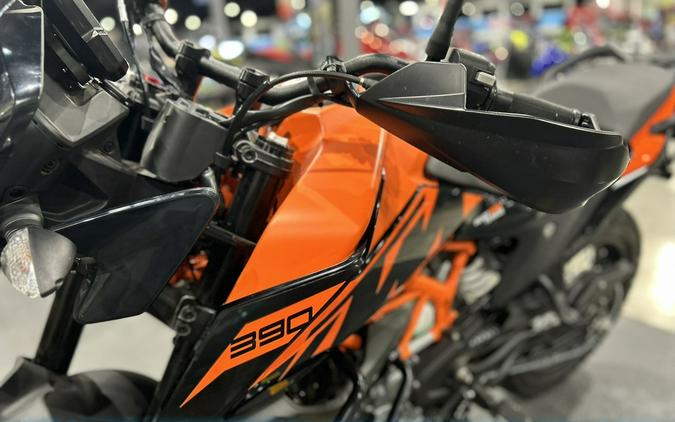 2023 KTM ADVENTURE 390