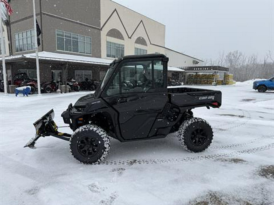 2026 Can-Am Defender XT CAB HD11