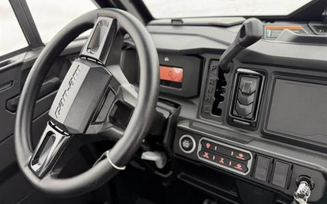 2026 Can-Am Defender XT CAB HD11