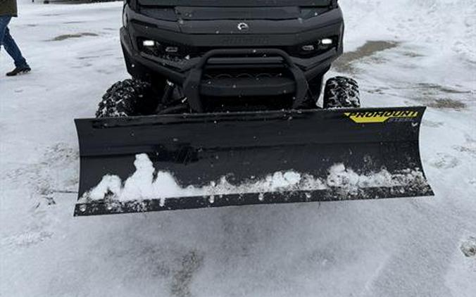 2026 Can-Am Defender XT CAB HD11