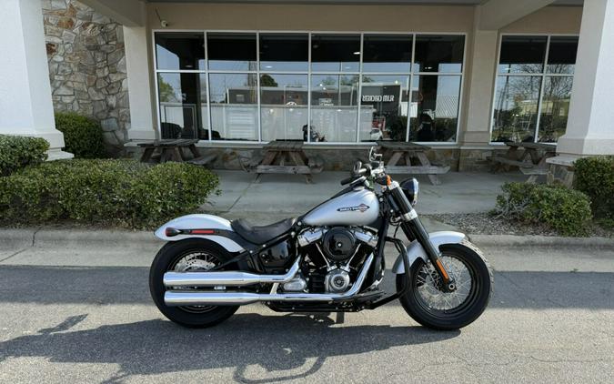 FLSL 2020 Softail Slim®