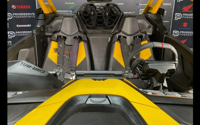 2024 Can-Am® Maverick R X Triple Black