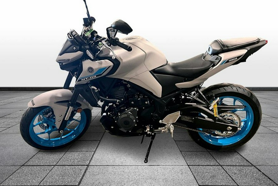 2025 Yamaha MT 03