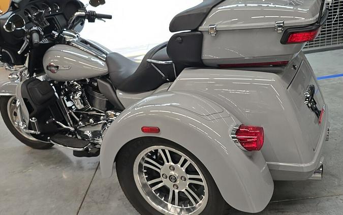 FLHTCUTG 2024 Tri Glide™ Ultra