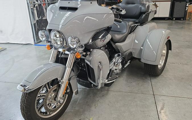 FLHTCUTG 2024 Tri Glide™ Ultra
