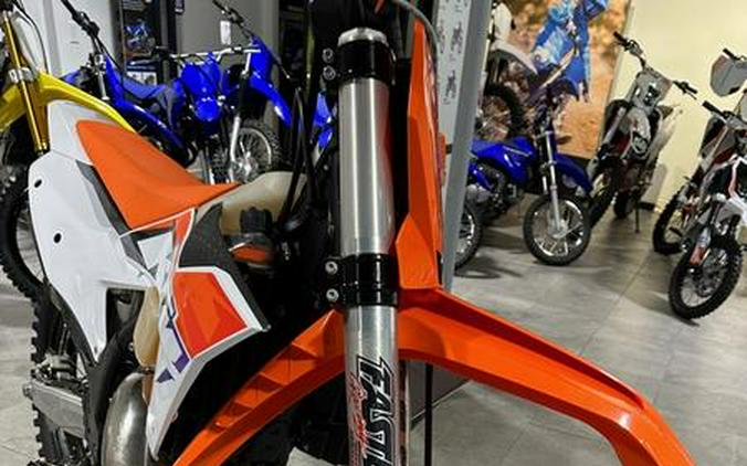 2023 KTM 125 XC