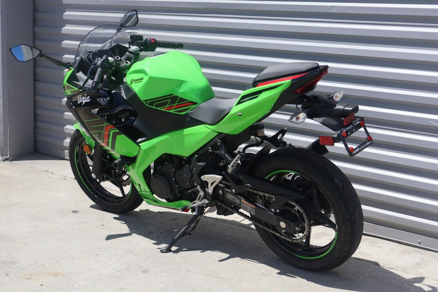 2023 Kawasaki Ninja 400