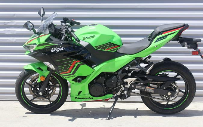 2023 Kawasaki Ninja 400