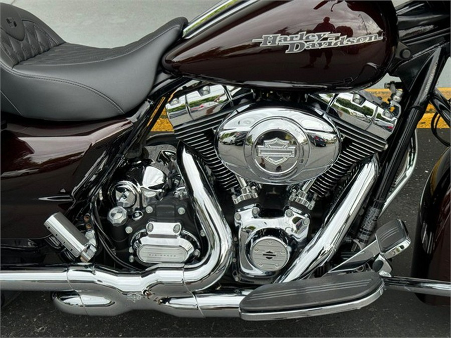 2011 Harley-Davidson® Street Glide