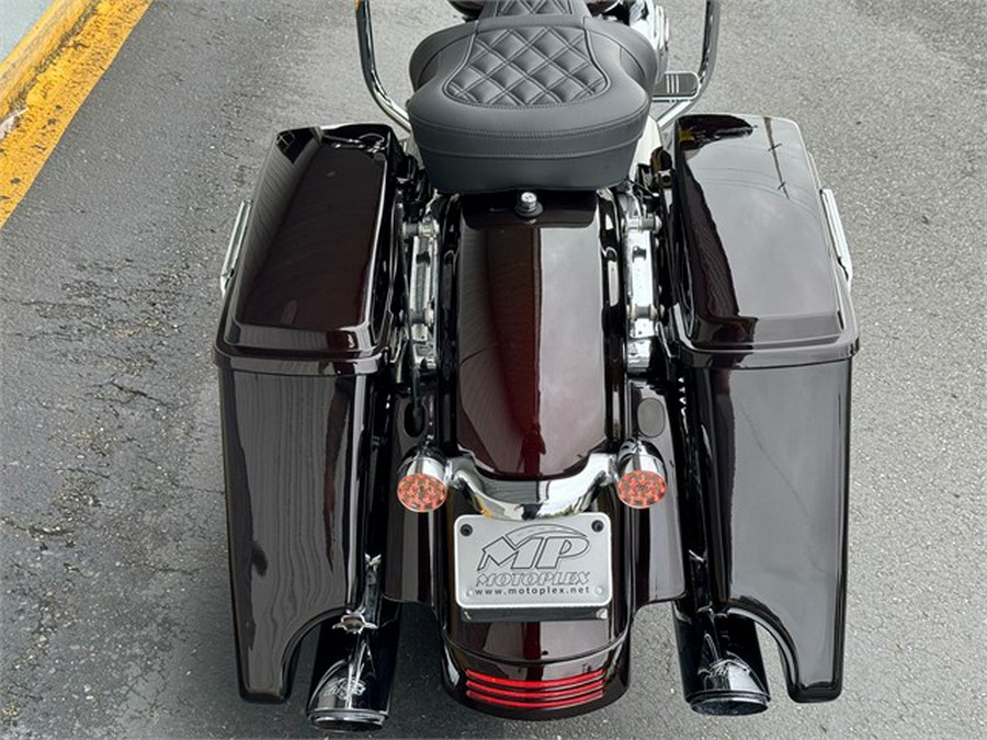 2011 Harley-Davidson® Street Glide