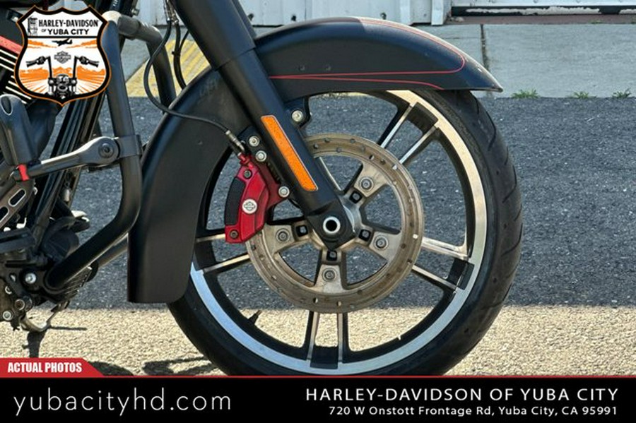 2014 Harley-Davidson FLHXS