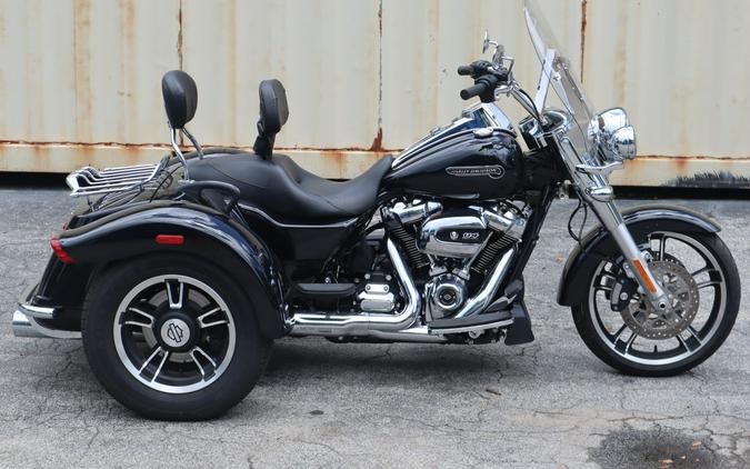2021 Harley-Davidson Freewheeler Vivid Black