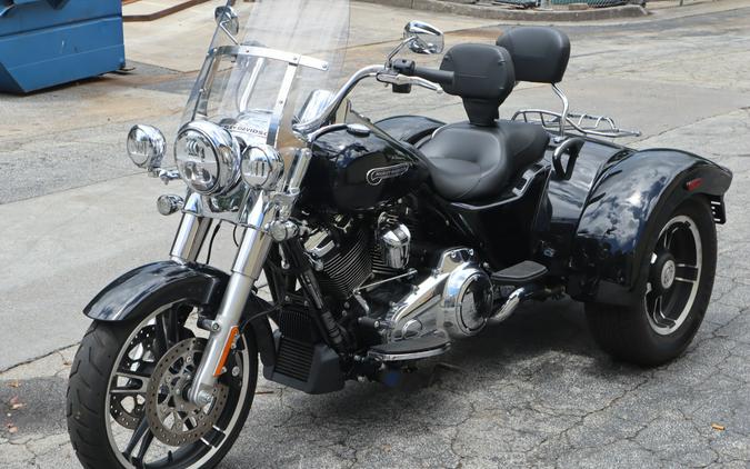 2021 Harley-Davidson Freewheeler Vivid Black