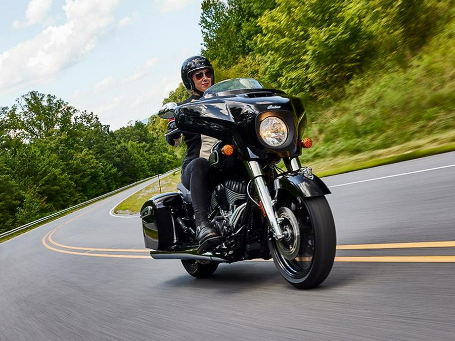 2024 Indian Motorcycle® Chieftain® Black Metallic