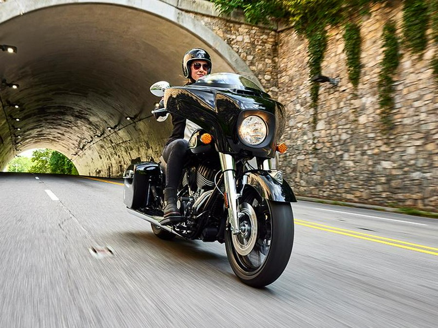 2024 Indian Motorcycle® Chieftain® Black Metallic