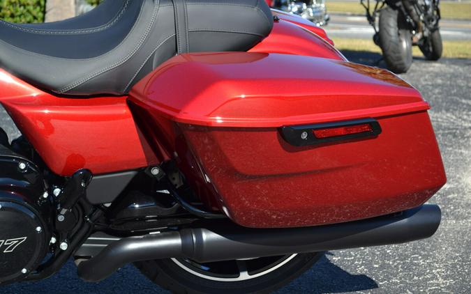 2025 Harley-Davidson Street Glide® Brilliant Red - FLHX