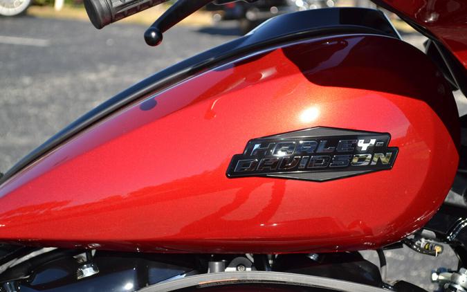 2025 Harley-Davidson Street Glide® Brilliant Red - FLHX