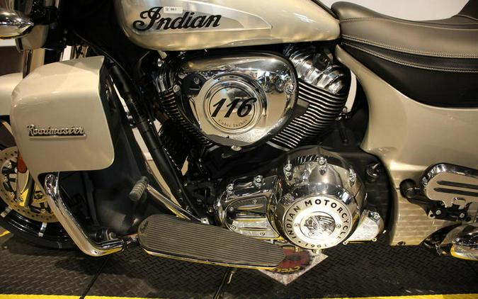 2025 Indian Motorcycle® ROADMASTER LTD AUDIO SILVER QUARTZ