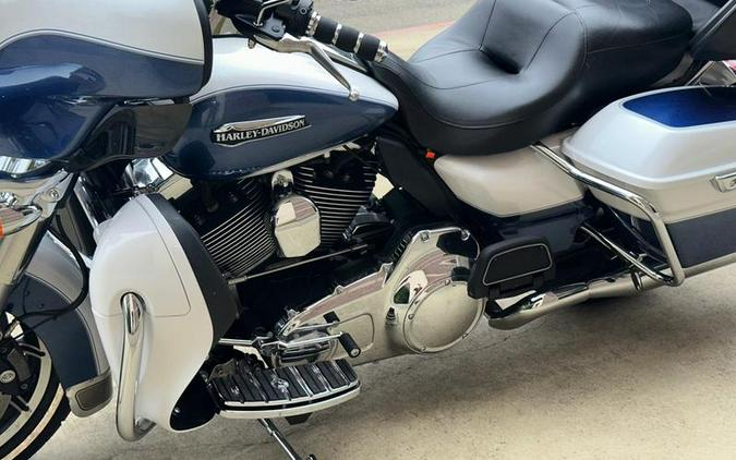2015 Harley-Davidson® FLHTCUL - Electra Glide® Ultra Classic® Low