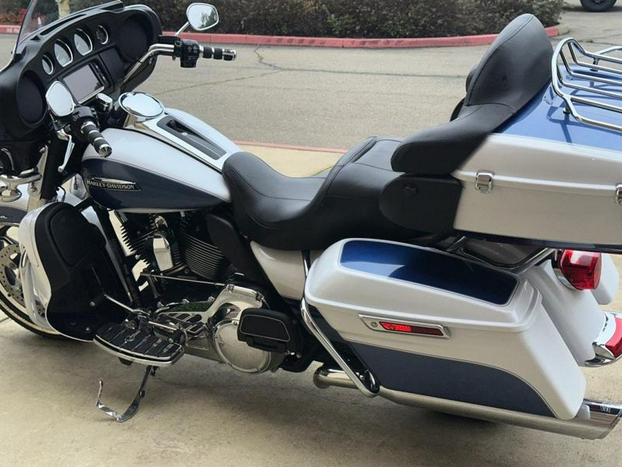 2015 Harley-Davidson® FLHTCUL - Electra Glide® Ultra Classic® Low