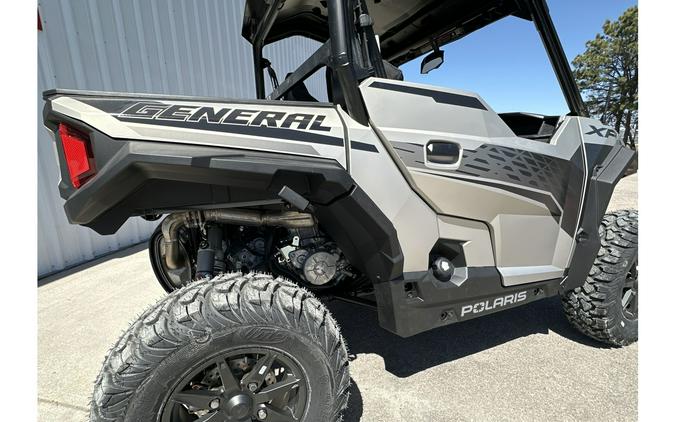 2024 Polaris Industries GENERAL XP 1000 PREMIUM