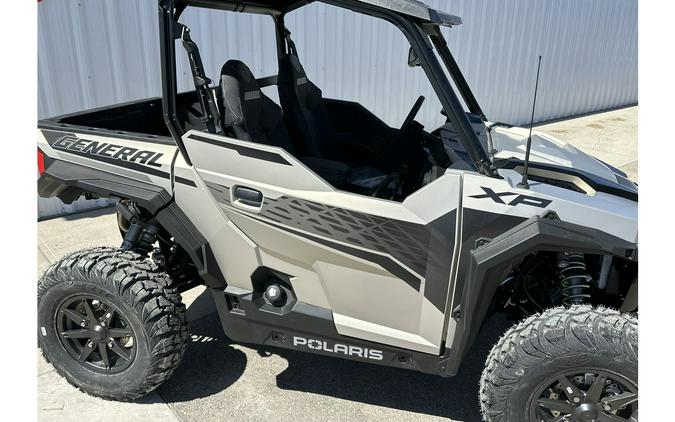 2024 Polaris Industries GENERAL XP 1000 PREMIUM