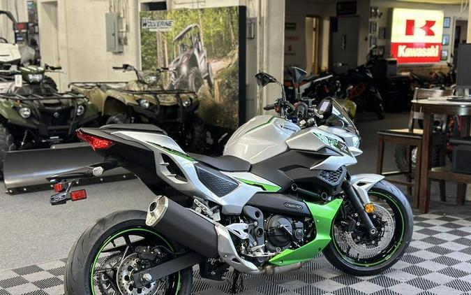 2024 Kawasaki Z7 Hybrid ABS