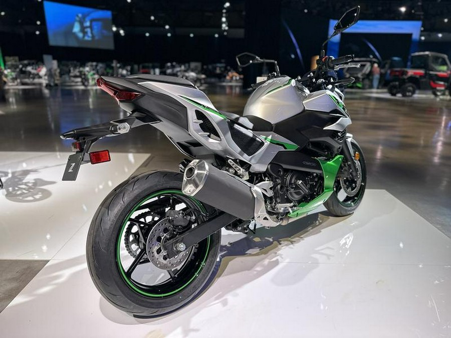 2024 Kawasaki Z7 Hybrid ABS