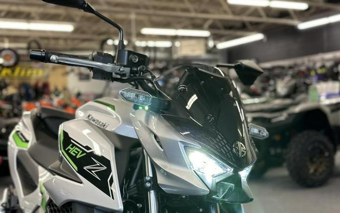 2024 Kawasaki Z7 Hybrid ABS