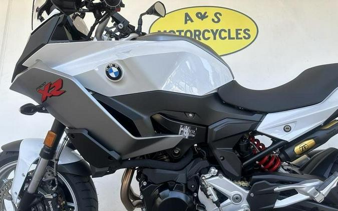 2022 BMW F 900 XR Commuter Review (with Premium Package)