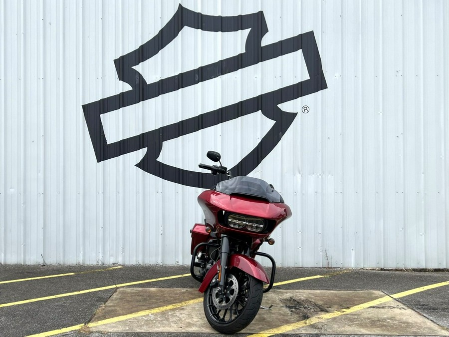 2018 Harley-Davidson® Road Glide® Special Hard Candy Hot Rod Red Flake