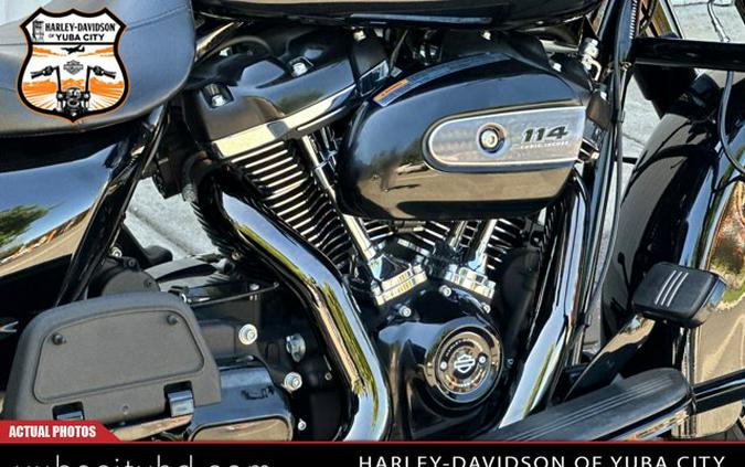 2019 Harley-Davidson FLHXS