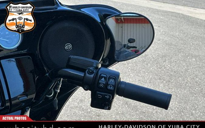 2019 Harley-Davidson FLHXS