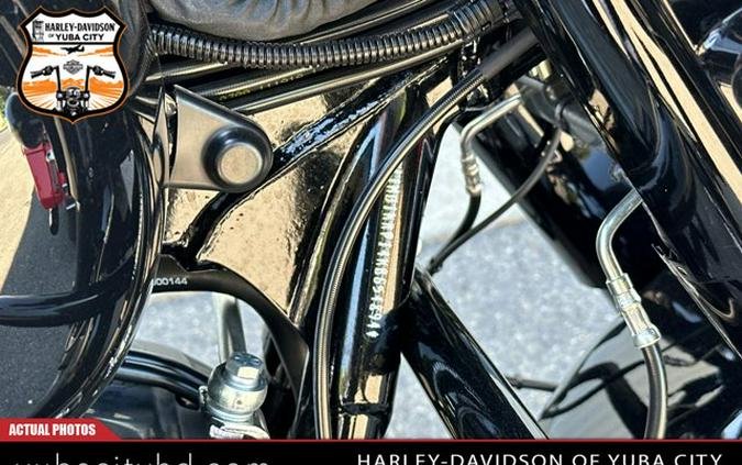 2019 Harley-Davidson FLHXS