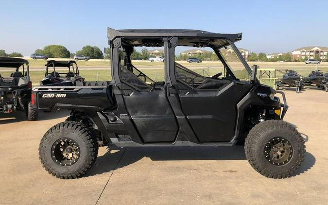 2023 Can-Am® Defender MAX Lone Star HD10