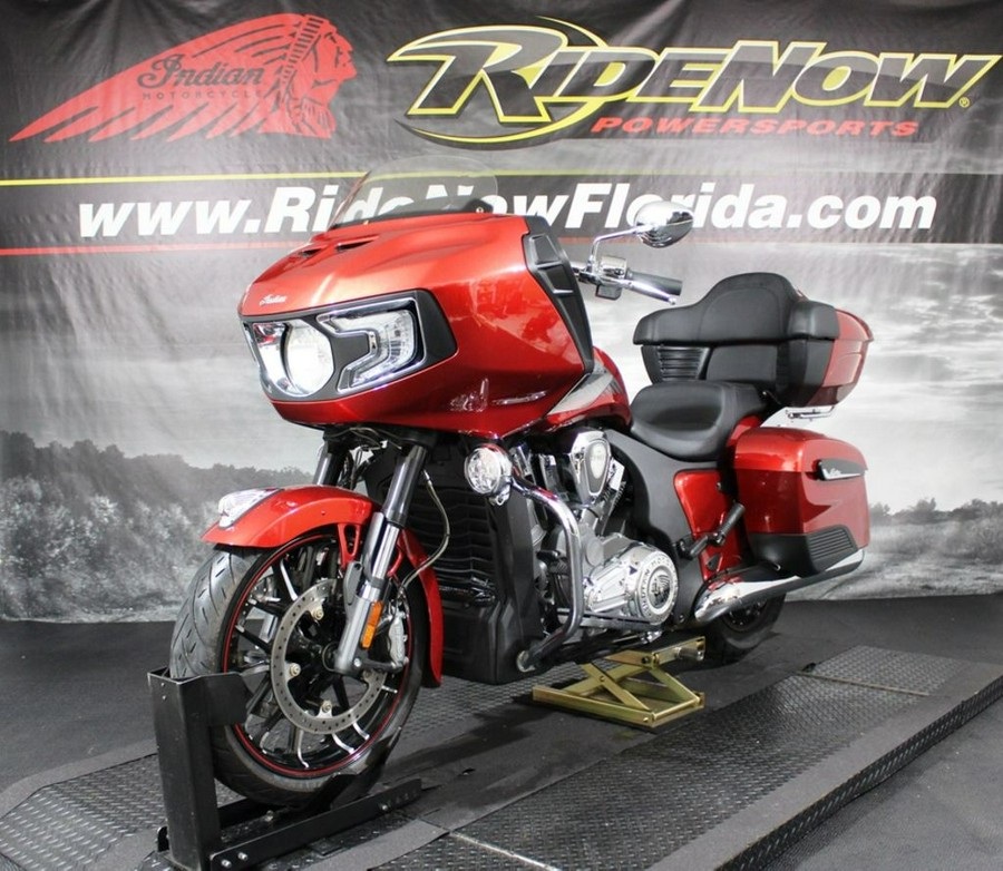 2021 Indian Motorcycle® Challenger® Limited Ruby Metallic