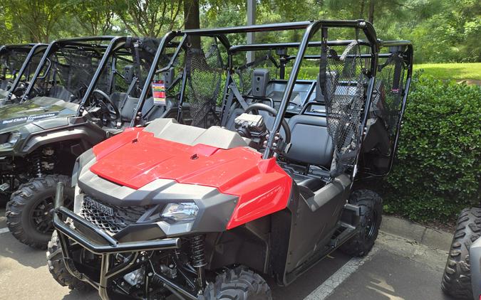 2025 Honda Pioneer 700 Deluxe