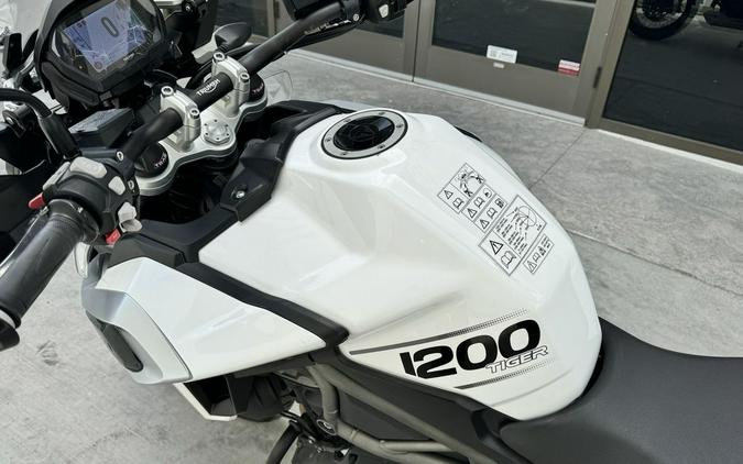 2018 Triumph Tiger 1200 XCx Crystal White