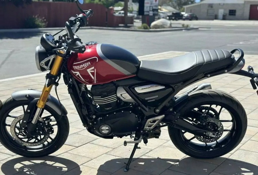 2024 Triumph Speed 400 Carnival Red / Phantom Black