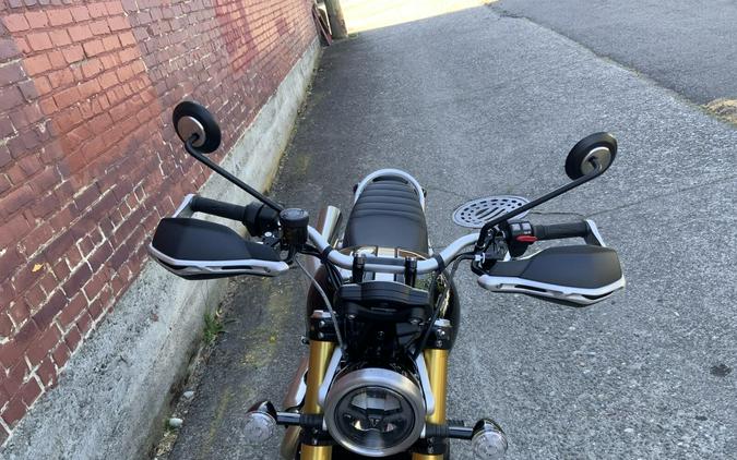 2025 Triumph SCRAMBLER 1200 XE