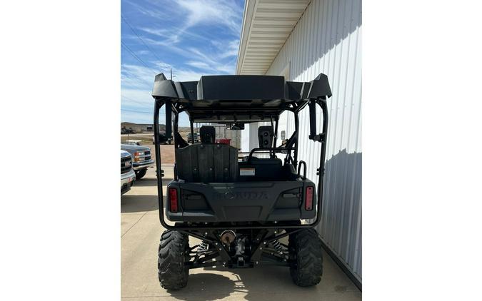 2021 Pioneer 700 4 - Honda